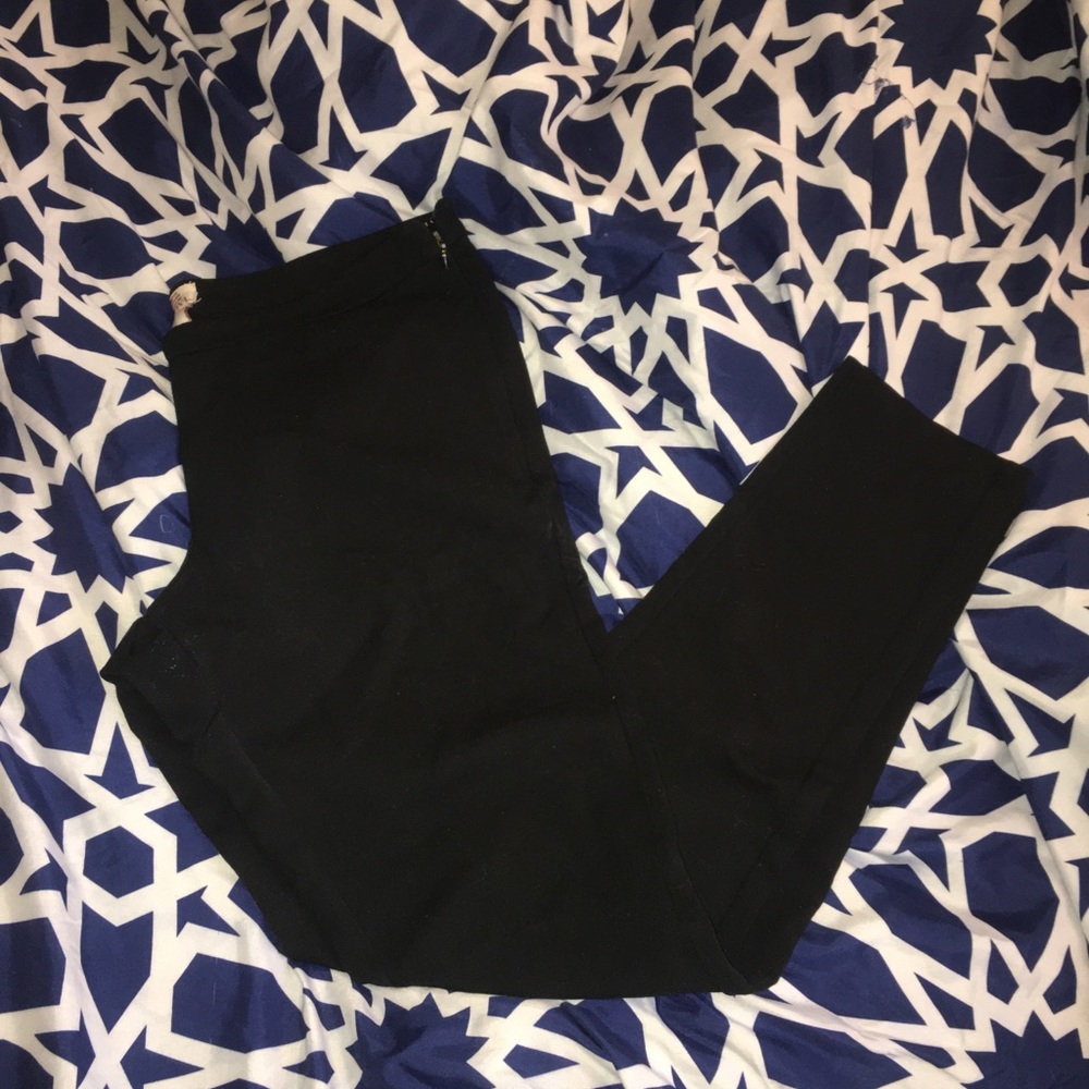 Black Dress Capri’s